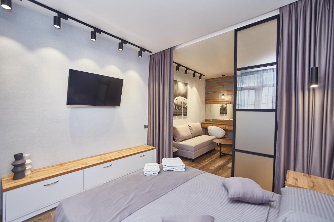 Board Apart Hotel 敖德萨 外观 照片