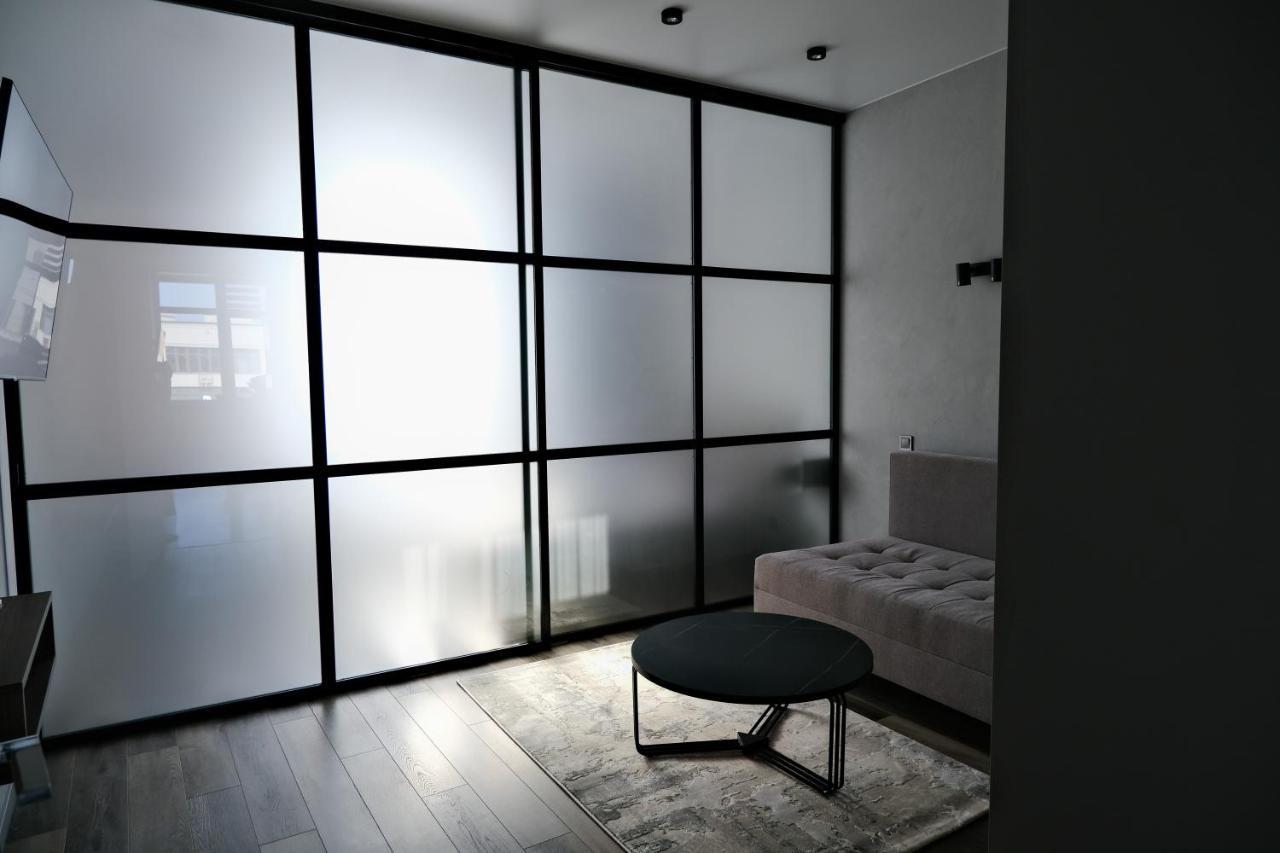 Board Apart Hotel 敖德萨 外观 照片